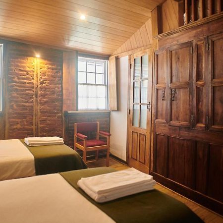 Casa Da Praca Velha Guest House Брага Экстерьер фото