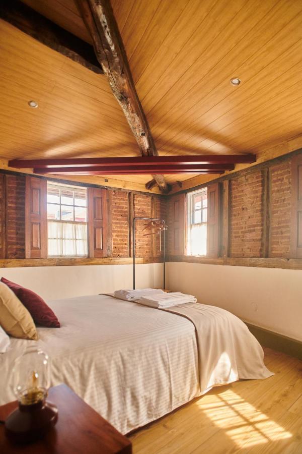 Casa Da Praca Velha Guest House Брага Экстерьер фото