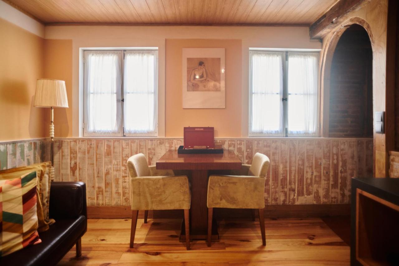 Casa Da Praca Velha Guest House Брага Экстерьер фото