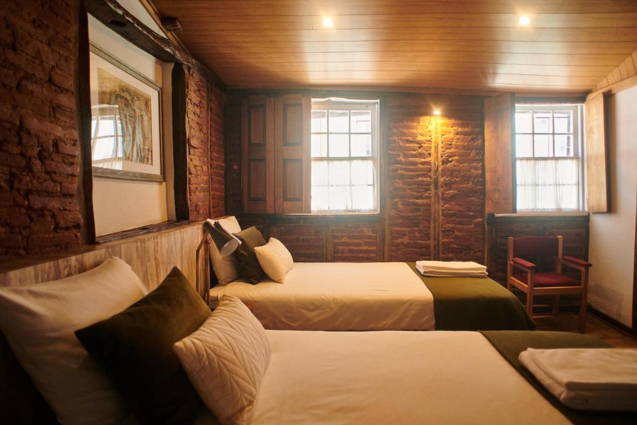 Casa Da Praca Velha Guest House Брага Экстерьер фото